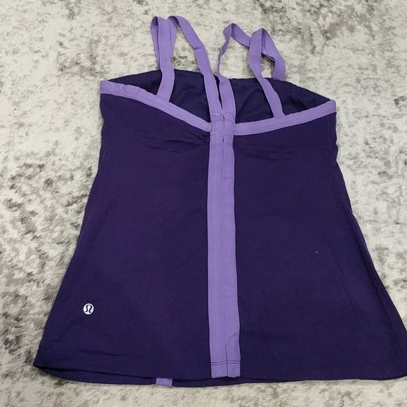 Lululemon Insight Tank
Lolo/Power purple - Picture 4 of 6